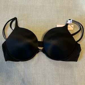 NWT Victoria’s Secret Very Sexy Smooth Push-up Bra